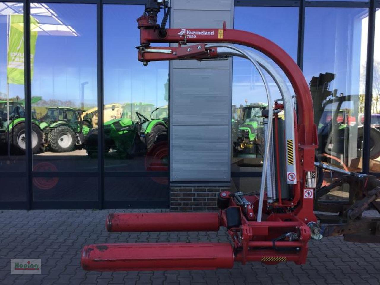 Kverneland 7820 - Обмотувальник рулонів: фото 2 Kverneland 7820 - Обмотувальник рулонів: фото 2