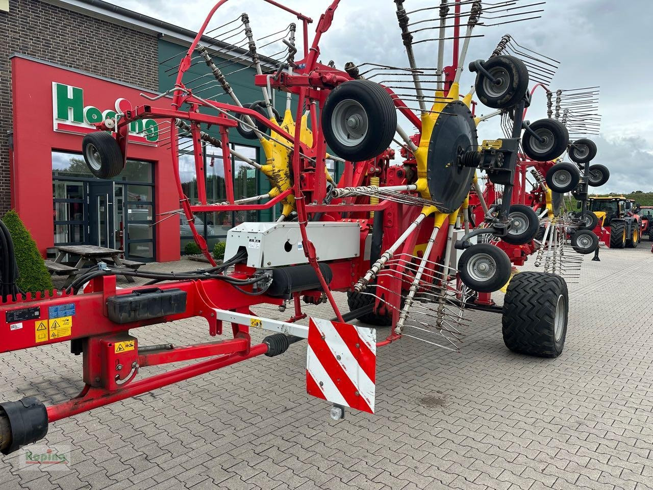 Pöttinger TOP 1252 C - Сіноворушилка: фото 4 Pöttinger TOP 1252 C - Сіноворушилка: фото 4