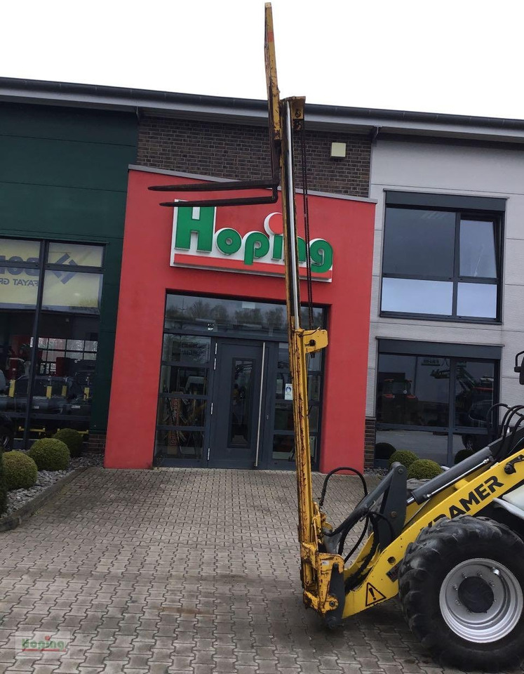 Unbekannt mit Kramer SW - Компактний фронтальний навантажувач: фото 1 Unbekannt mit Kramer SW - Компактний фронтальний навантажувач: фото 1