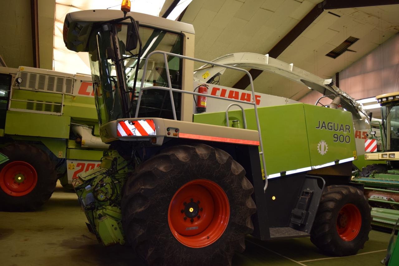 CLAAS Jaguar 900 - Кормозбиральний комбайн: фото 2 CLAAS Jaguar 900 - Кормозбиральний комбайн: фото 2