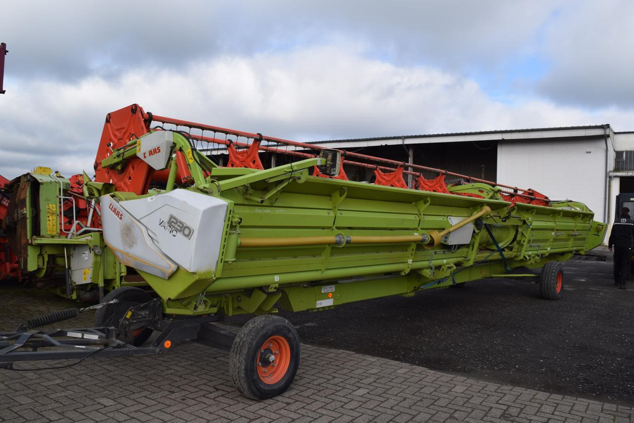 CLAAS V 1230  Vario *Schneidwerk* - Жниварка зернова: фото 1 CLAAS V 1230  Vario *Schneidwerk* - Жниварка зернова: фото 1