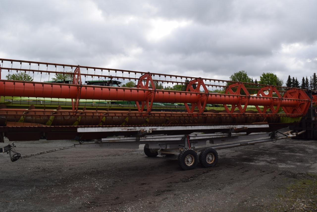 CLAAS V900 *Schneidwerk* - Жниварка зернова: фото 4 CLAAS V900 *Schneidwerk* - Жниварка зернова: фото 4