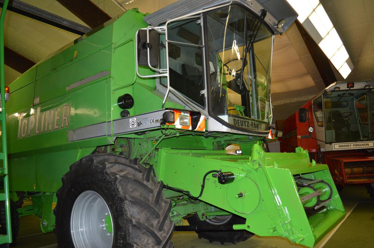 Deutz-Fahr 4075 HTS TopL. - Зернозбиральний комбайн: фото 2 Deutz-Fahr 4075 HTS TopL. - Зернозбиральний комбайн: фото 2