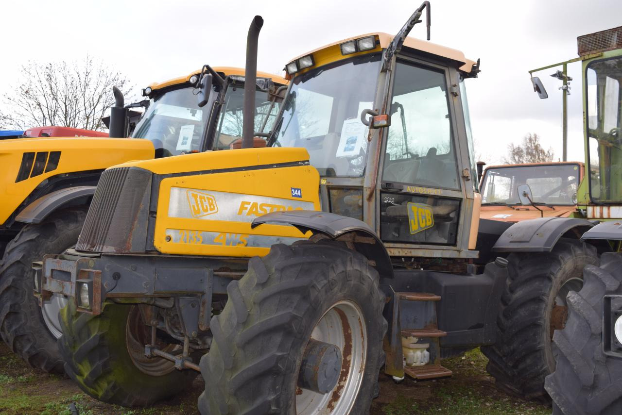 JCB Fastrac 2135 - 4WS - Трактор: фото 2 JCB Fastrac 2135 - 4WS - Трактор: фото 2