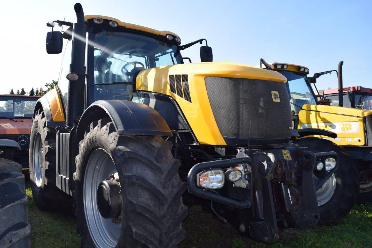 JCB Fastrac 8250 - Трактор: фото 2 JCB Fastrac 8250 - Трактор: фото 2