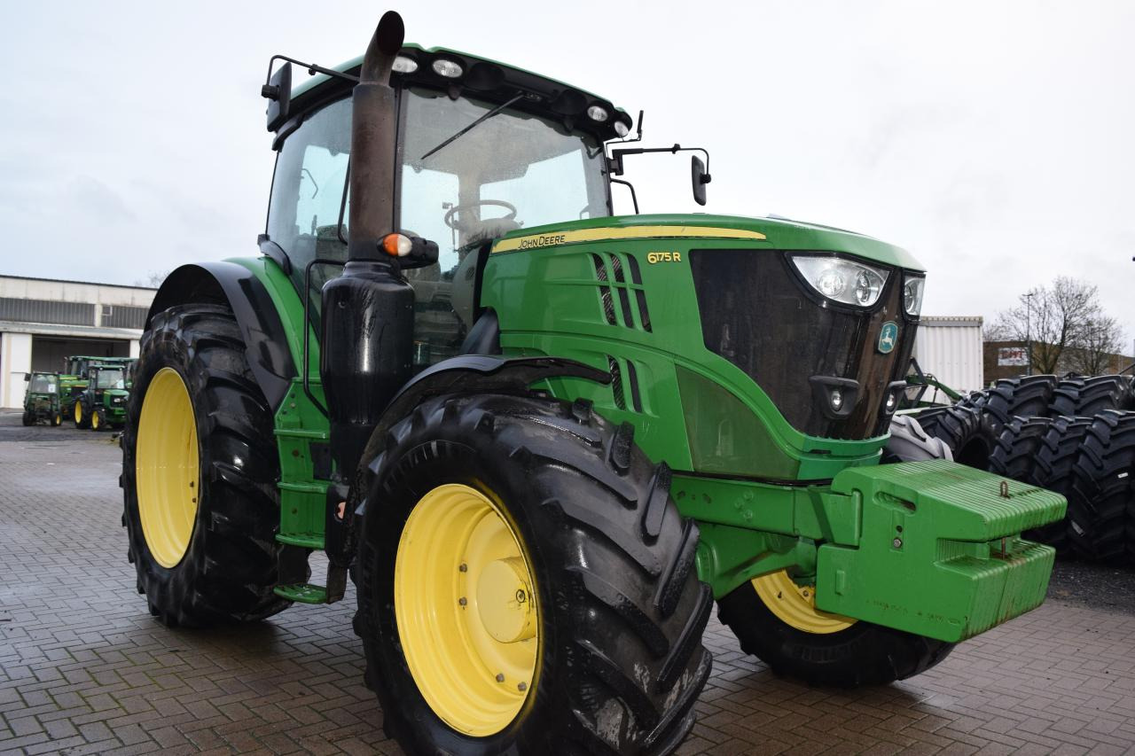 John Deere 6175 R - Трактор: фото 3 John Deere 6175 R - Трактор: фото 3
