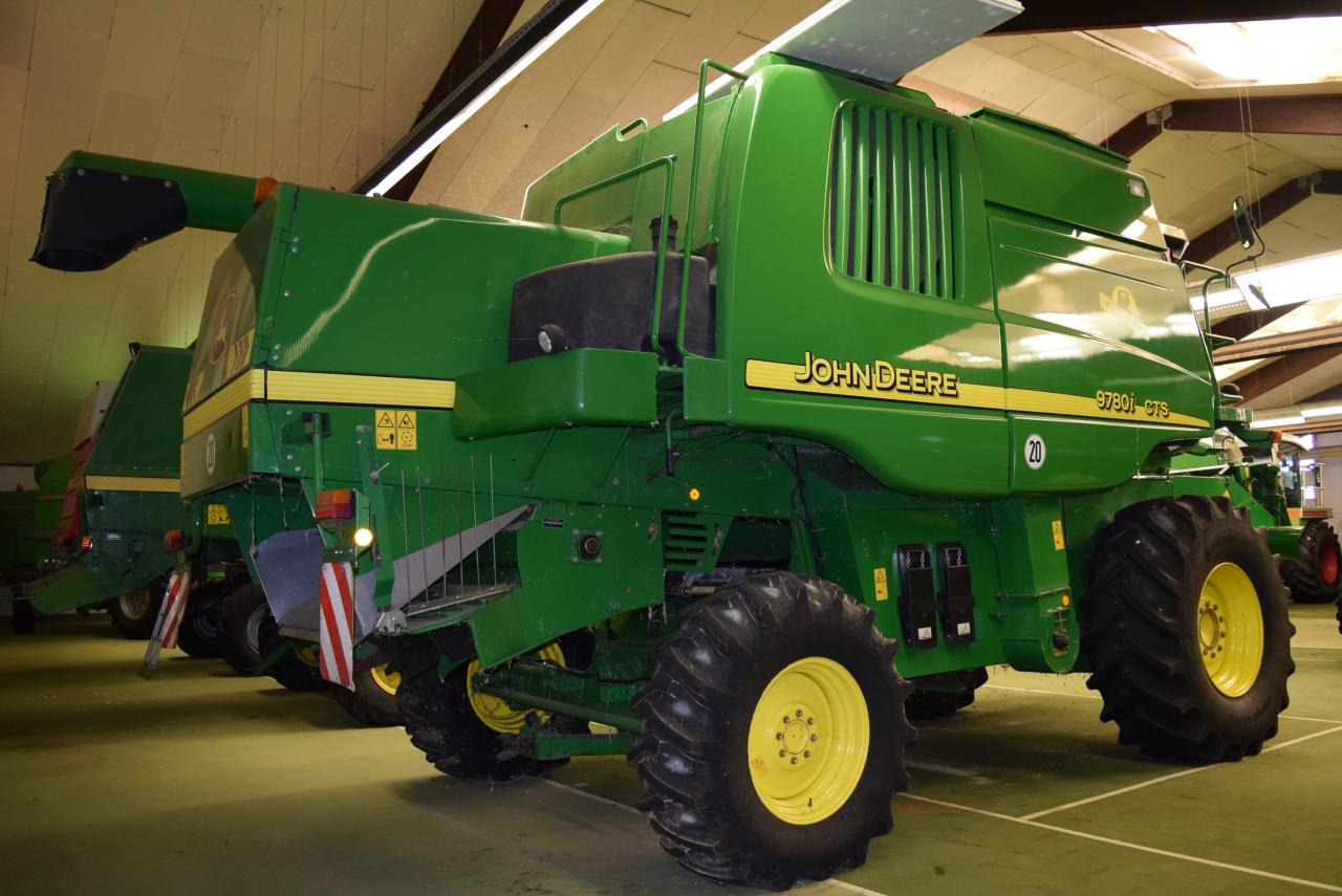 John Deere 9780 i CTS HM - Зернозбиральний комбайн: фото 4 John Deere 9780 i CTS HM - Зернозбиральний комбайн: фото 4