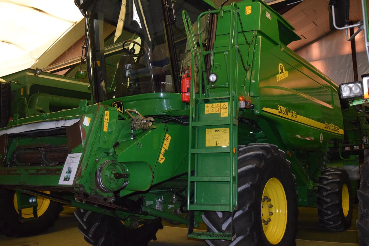 John Deere 9780 i CTS HM - Зернозбиральний комбайн: фото 3 John Deere 9780 i CTS HM - Зернозбиральний комбайн: фото 3