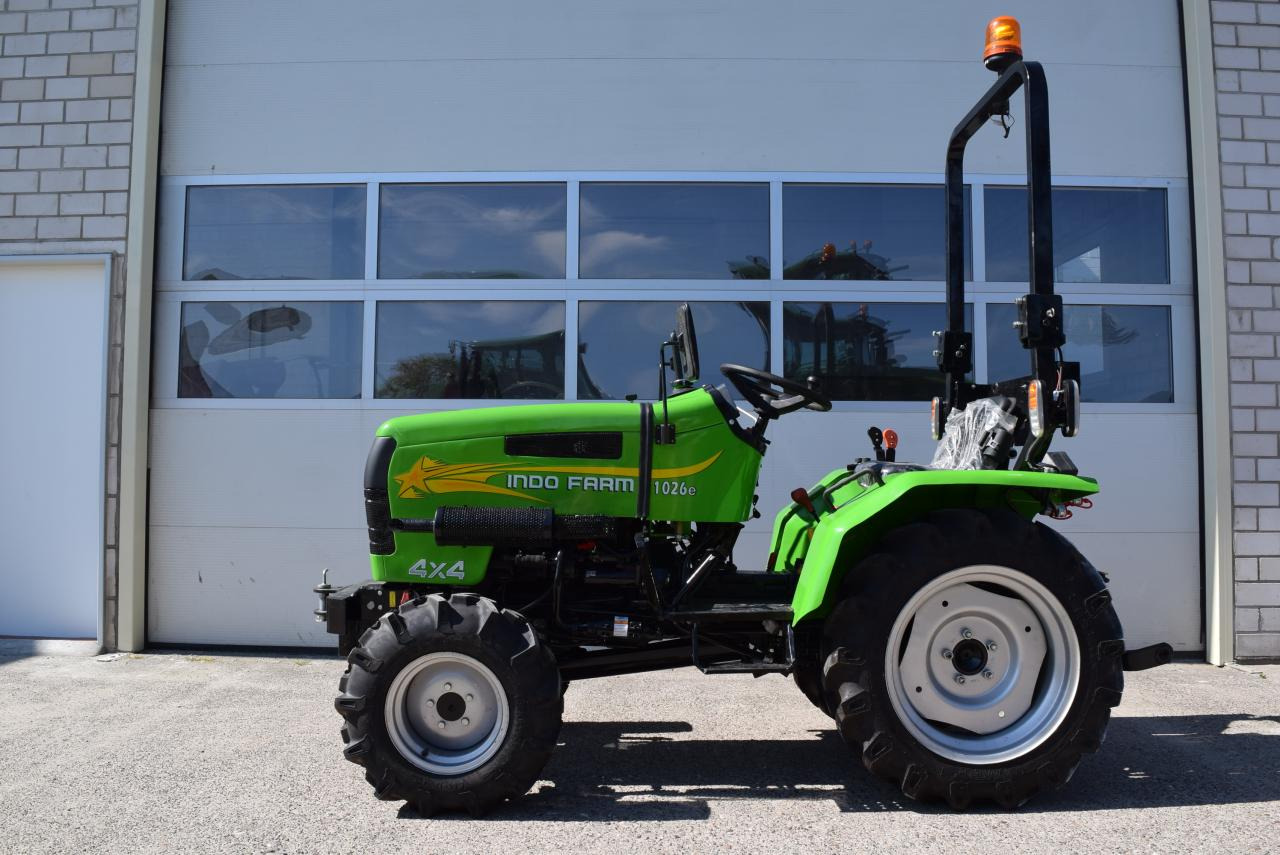 Klein-/Schmalspurtraktor INDO 1026 - Висококліренсний трактор: фото 2 Klein-/Schmalspurtraktor INDO 1026 - Висококліренсний трактор: фото 2