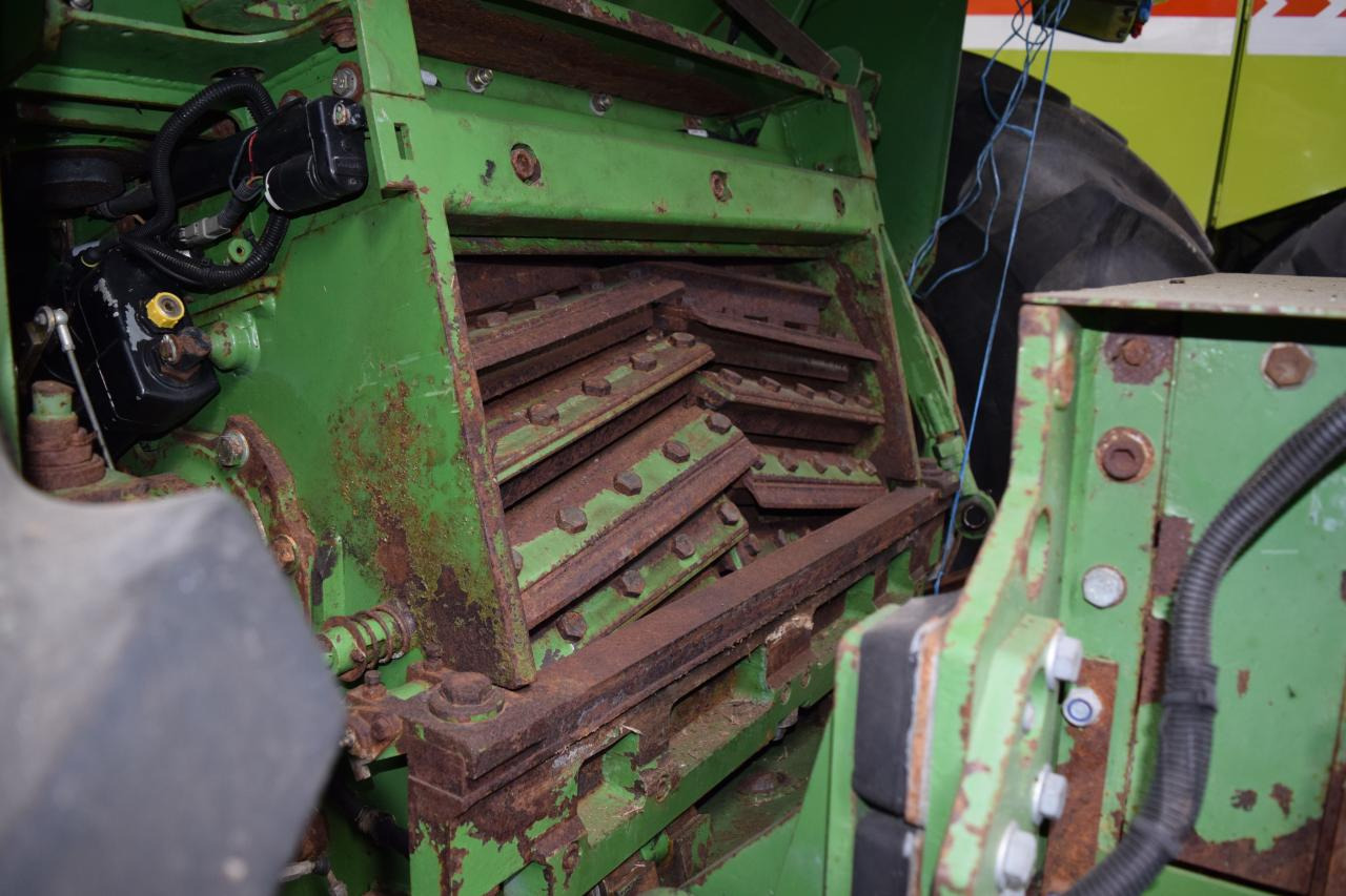 Кормозбиральний комбайн Krone Big X V8: фото 10 Кормозбиральний комбайн Krone Big X V8: фото 10