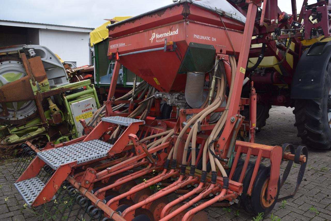 Kverneland Accord Pneumatic DA - Сівалка: фото 1 Kverneland Accord Pneumatic DA - Сівалка: фото 1
