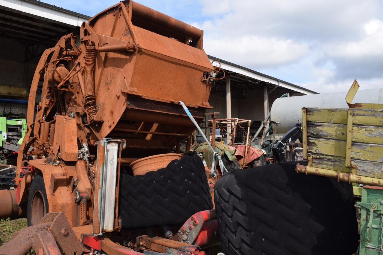 Lely Welger *zur Teileverwertung* - Прес-підбирач рулонний: фото 5 Lely Welger *zur Teileverwertung* - Прес-підбирач рулонний: фото 5