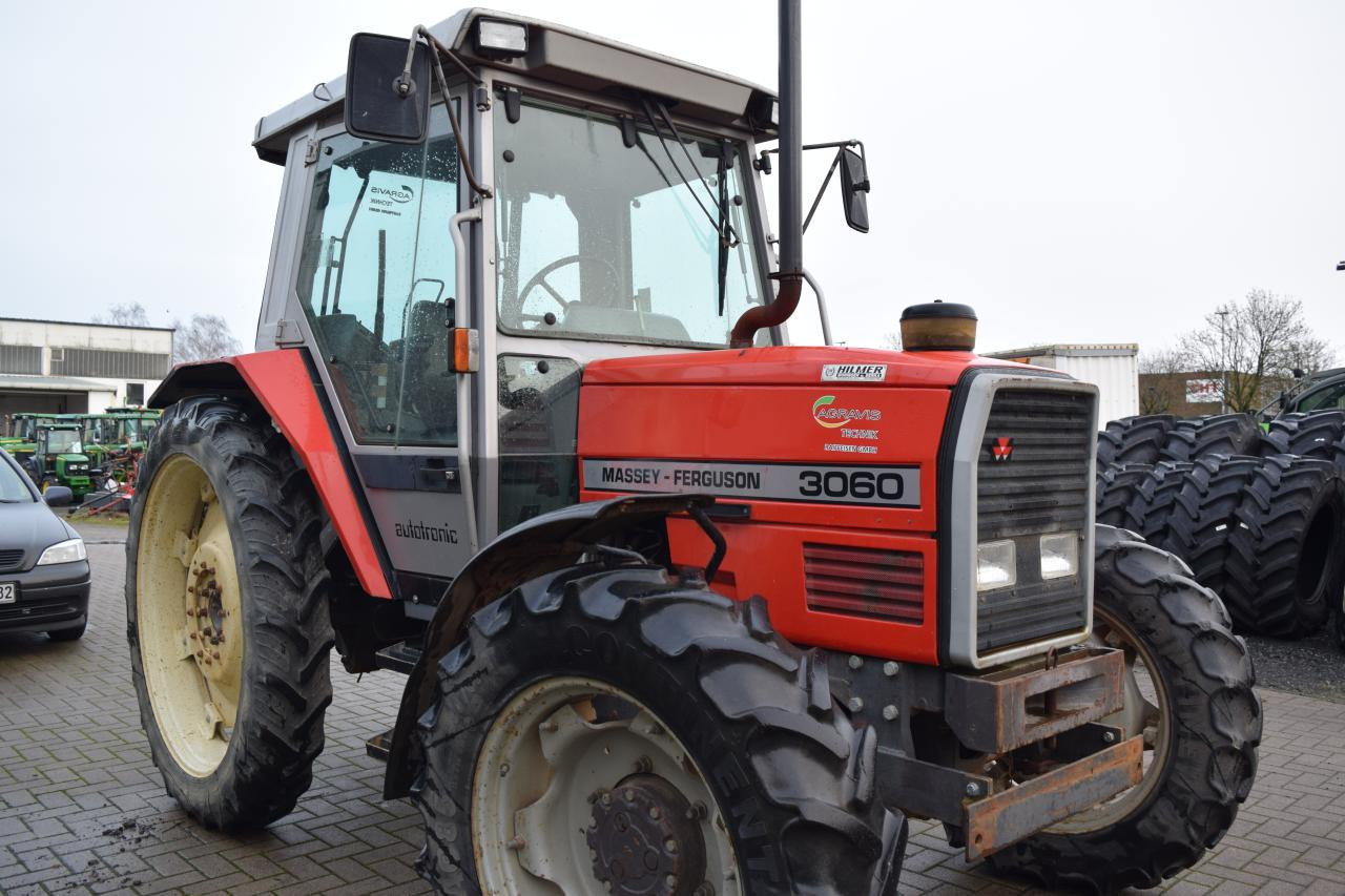 Massey Ferguson MF 3060 - Трактор: фото 3 Massey Ferguson MF 3060 - Трактор: фото 3