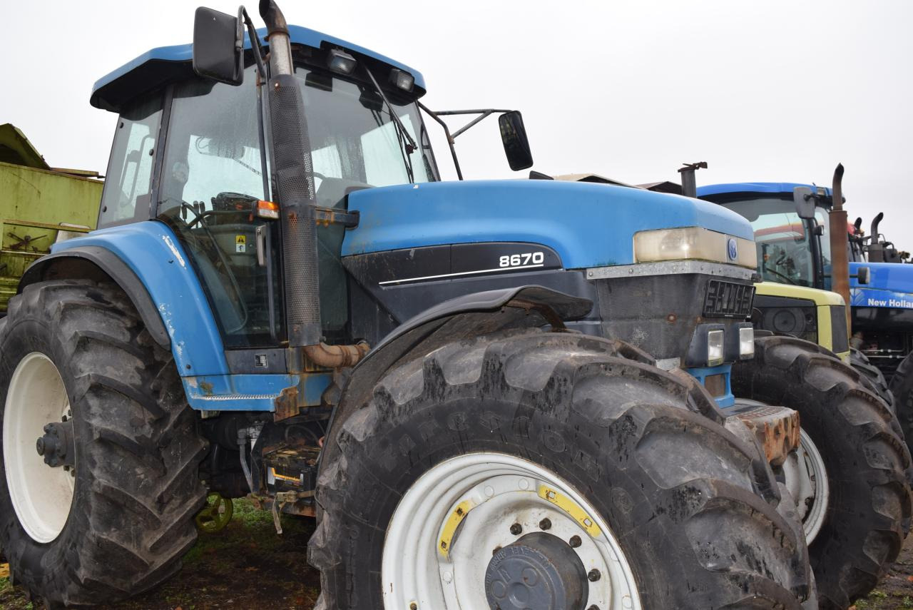 New Holland 8670 TA - Трактор: фото 2 New Holland 8670 TA - Трактор: фото 2
