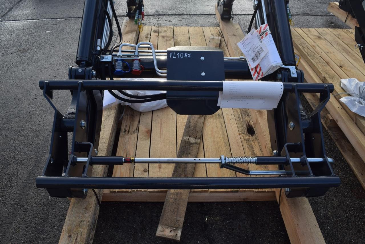 Stoll Solid 38-20 P - Фронтальний навантажувач для трактора: фото 4 Stoll Solid 38-20 P - Фронтальний навантажувач для трактора: фото 4