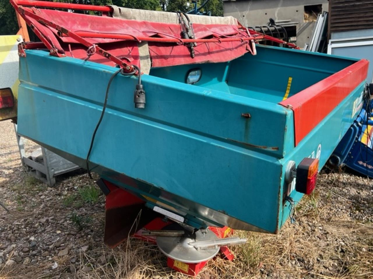 Sulky Burel DPX 2004 - Розкидач добрив: фото 3 Sulky Burel DPX 2004 - Розкидач добрив: фото 3