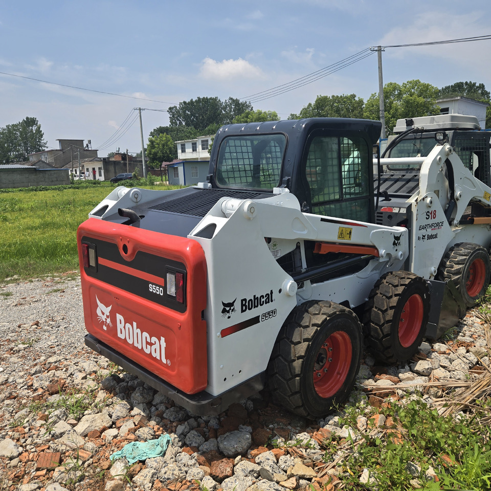 BOBCAT S550 - Міні-навантажувач: фото 5 BOBCAT S550 - Міні-навантажувач: фото 5