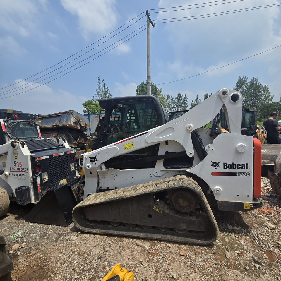 BOBCAT T770 - Міні-навантажувач: фото 2 BOBCAT T770 - Міні-навантажувач: фото 2