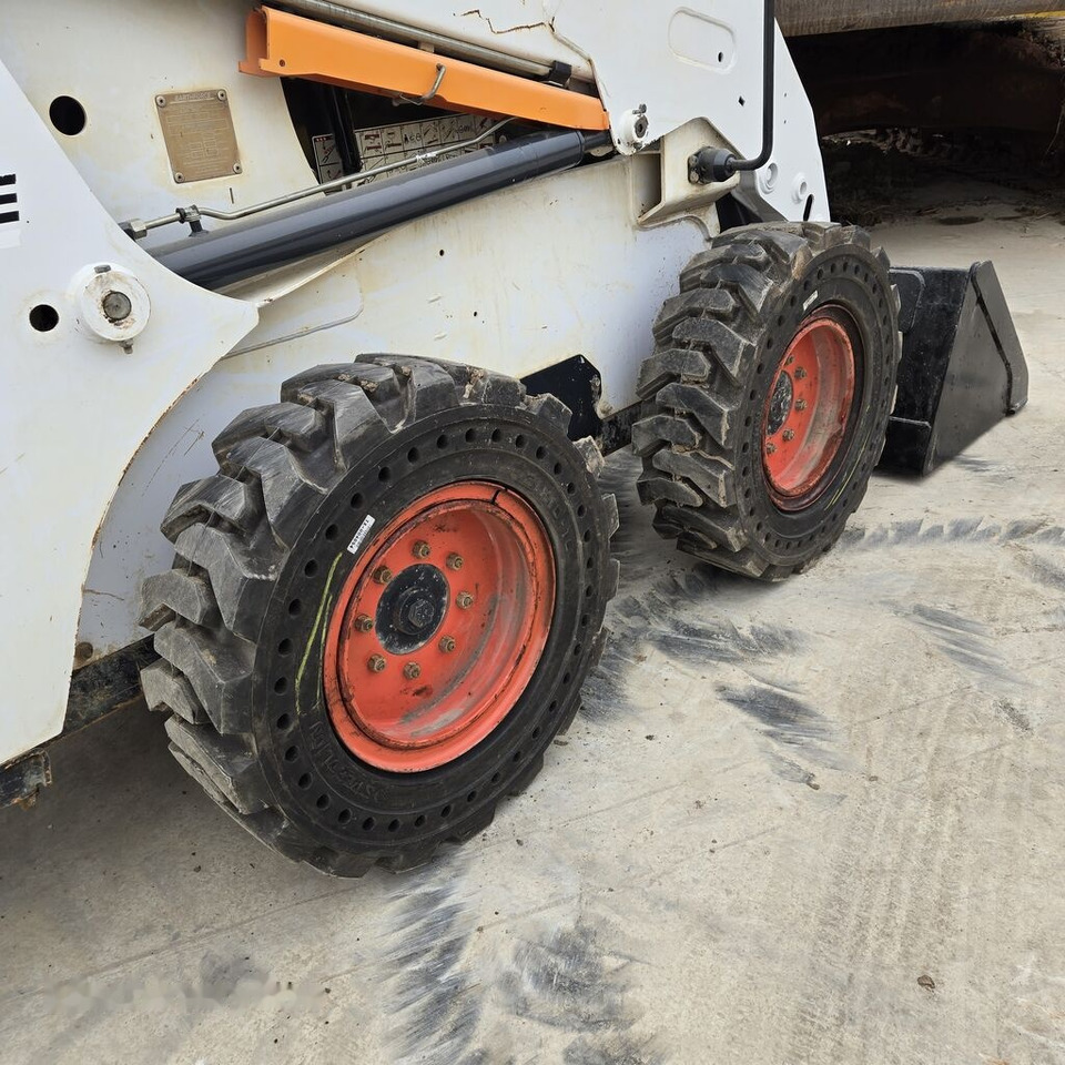 Bobcat S16 - Міні-навантажувач: фото 5 Bobcat S16 - Міні-навантажувач: фото 5
