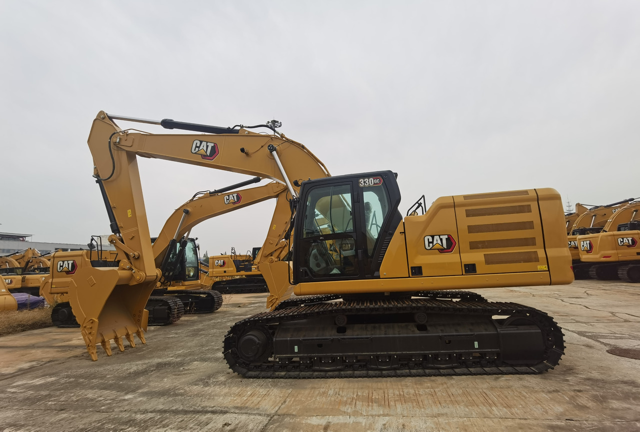 CAT 330GC - Гусеничний екскаватор: фото 1 CAT 330GC - Гусеничний екскаватор: фото 1