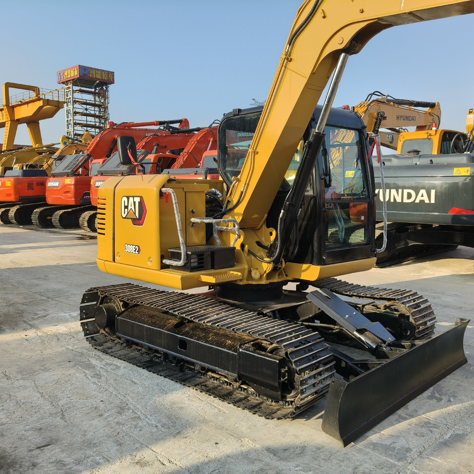 CAT CAT308E2 - Міні-екскаватор: фото 4 CAT CAT308E2 - Міні-екскаватор: фото 4