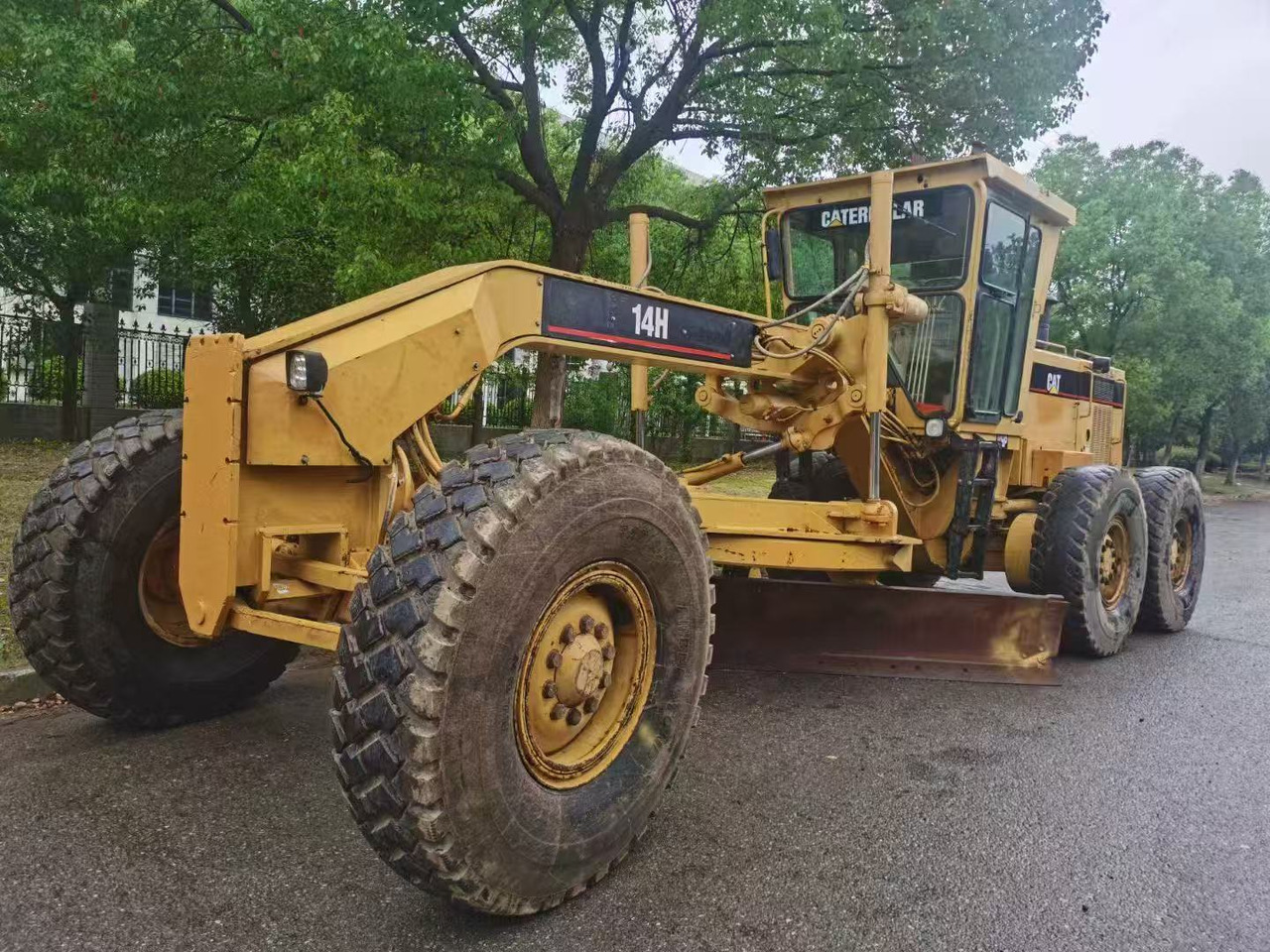CATERPILLAR 14H - Грейдер: фото 4 CATERPILLAR 14H - Грейдер: фото 4