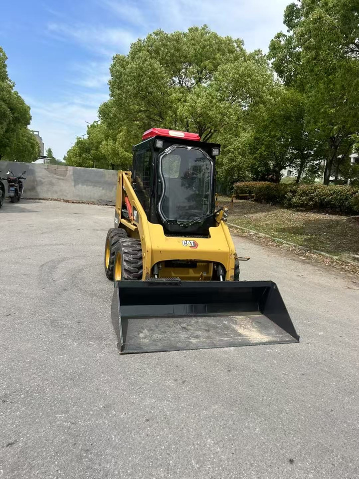 CATERPILLAR 226B-3 в лізинг CATERPILLAR 226B-3: фото 6