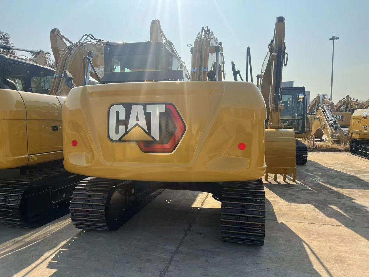 CATERPILLAR 312GC - Гусеничний екскаватор: фото 3 CATERPILLAR 312GC - Гусеничний екскаватор: фото 3