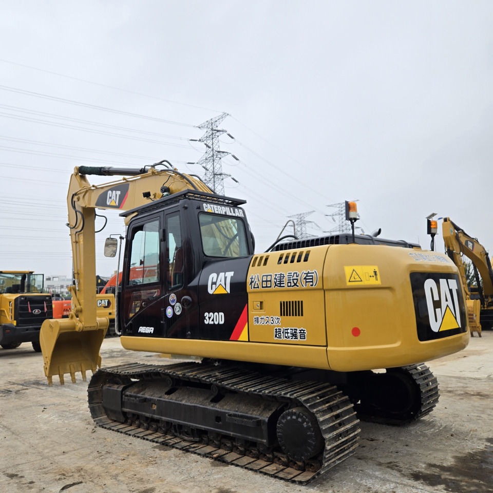 CATERPILLAR 320D - Гусеничний екскаватор: фото 2 CATERPILLAR 320D - Гусеничний екскаватор: фото 2