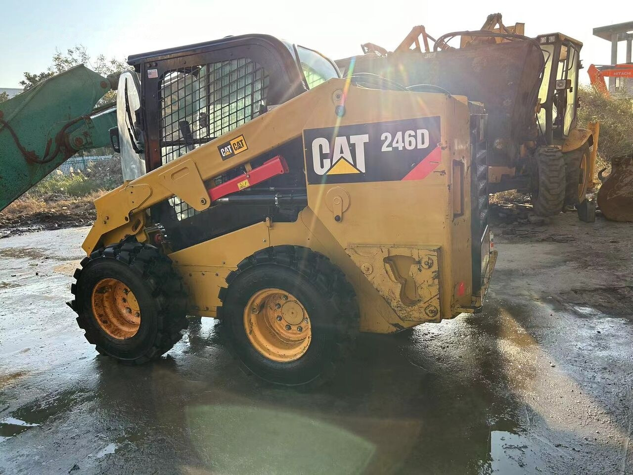 Caterpillar 246D - Міні-навантажувач: фото 4 Caterpillar 246D - Міні-навантажувач: фото 4