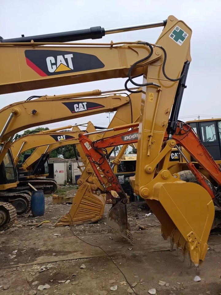 Caterpillar 320D - Гусеничний екскаватор: фото 2 Caterpillar 320D - Гусеничний екскаватор: фото 2