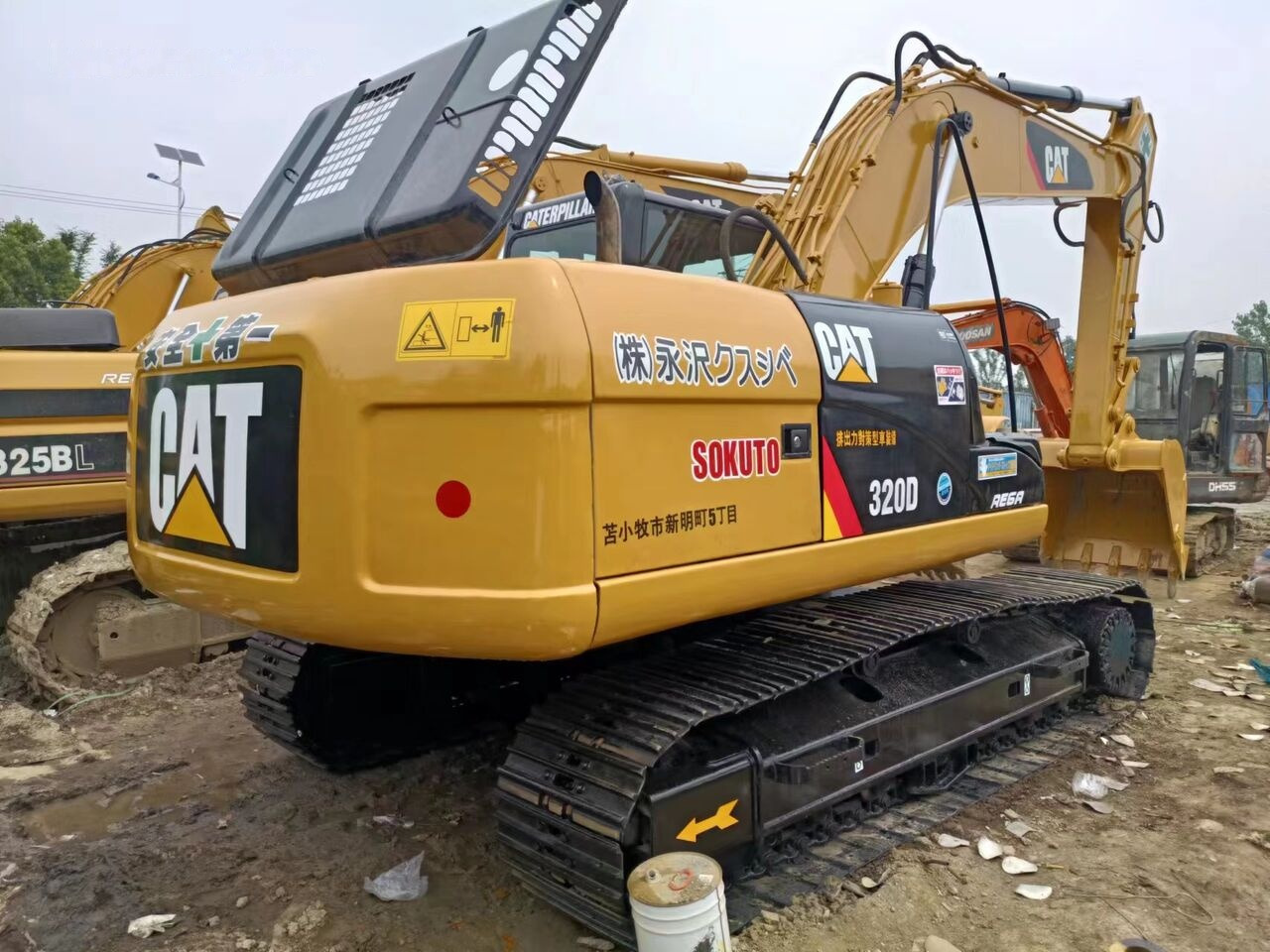 Caterpillar 320D - Гусеничний екскаватор: фото 3 Caterpillar 320D - Гусеничний екскаватор: фото 3