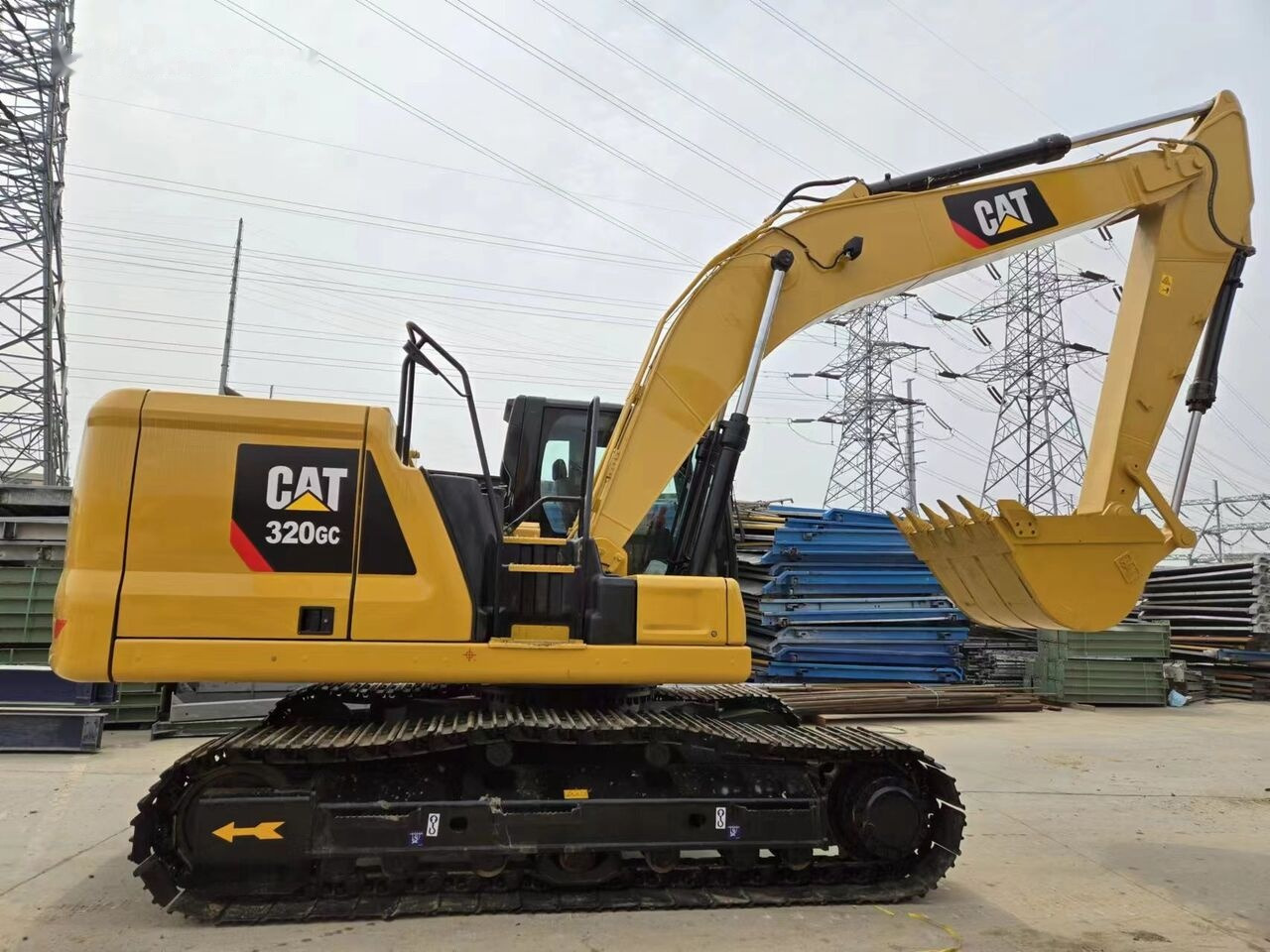 Caterpillar 320GC - Гусеничний екскаватор: фото 3 Caterpillar 320GC - Гусеничний екскаватор: фото 3