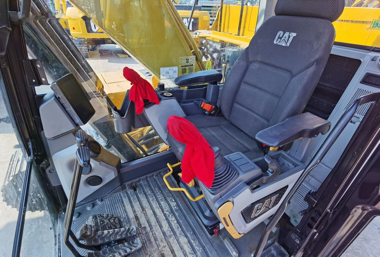 Гусеничний екскаватор Caterpillar 320GC: фото 9 Гусеничний екскаватор Caterpillar 320GC: фото 9