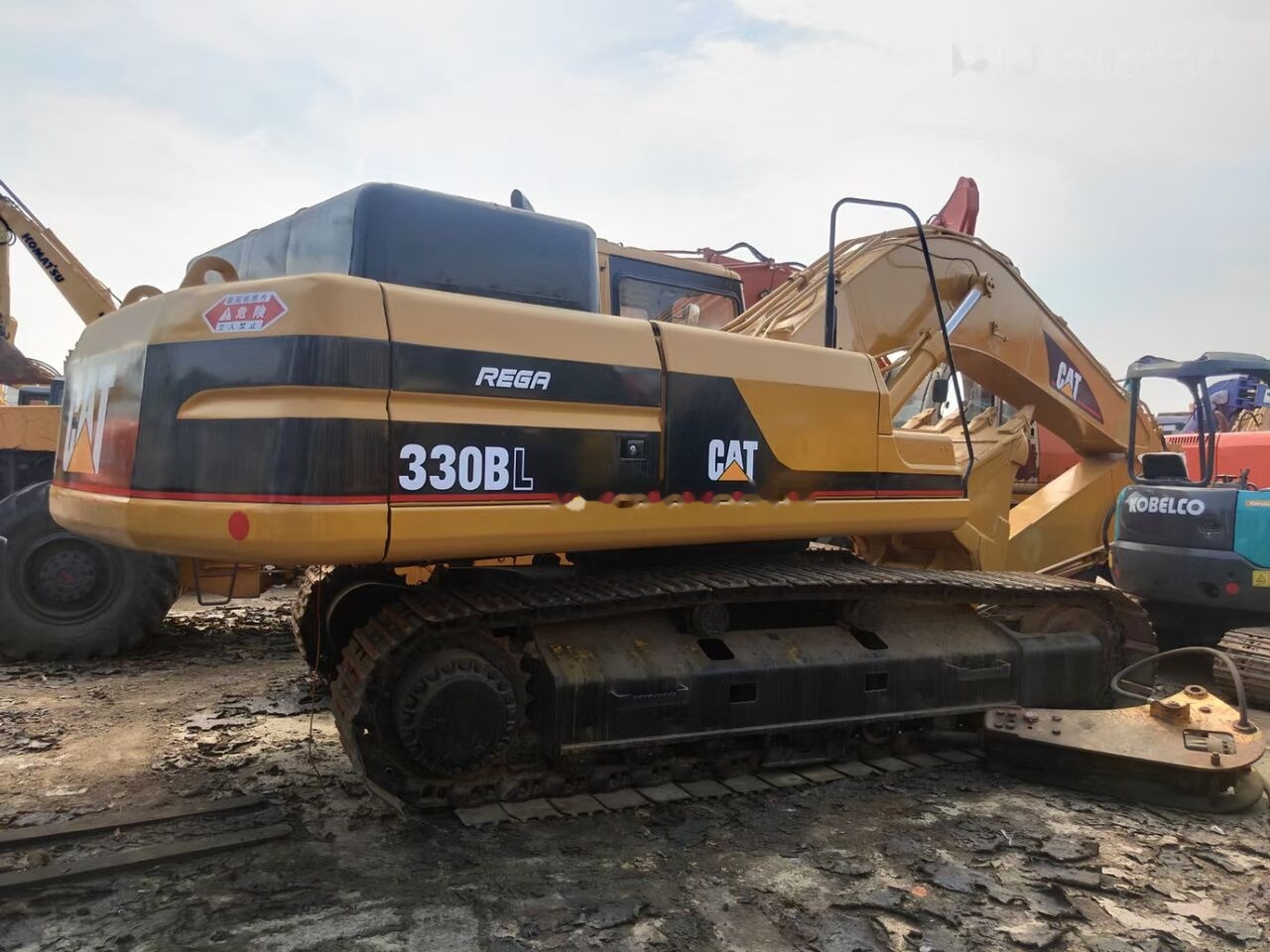 Caterpillar 330BL - Гусеничний екскаватор: фото 3 Caterpillar 330BL - Гусеничний екскаватор: фото 3
