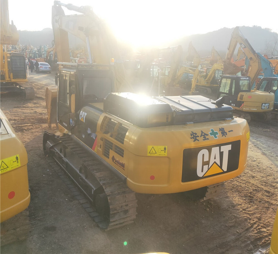 Caterpillar 340D2 - Гусеничний екскаватор: фото 4 Caterpillar 340D2 - Гусеничний екскаватор: фото 4