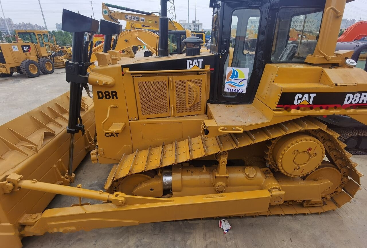 Caterpillar D8R - Бульдозер: фото 2 Caterpillar D8R - Бульдозер: фото 2