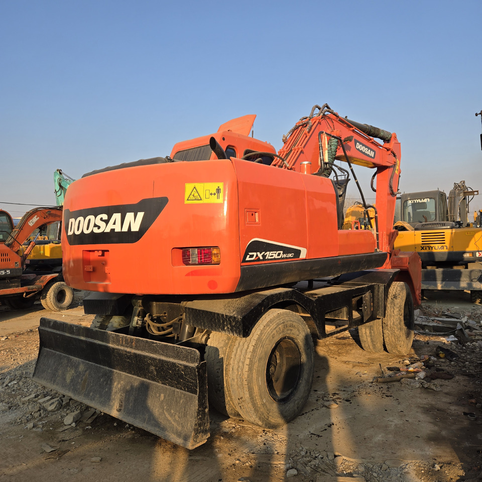Doosan DX150W-9C - Колісний екскаватор: фото 5 Doosan DX150W-9C - Колісний екскаватор: фото 5