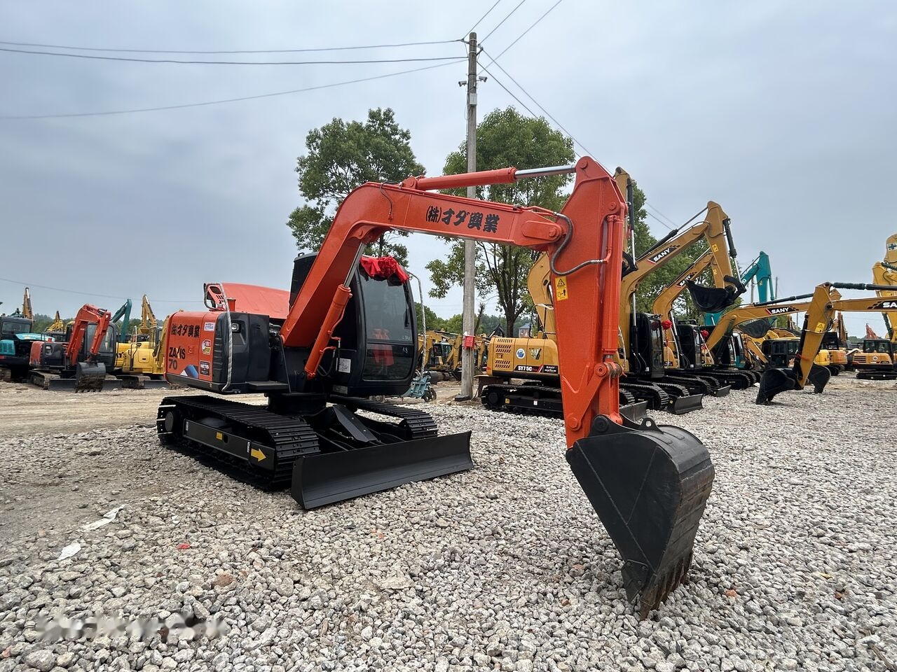 Hitachi ZX70 - Гусеничний екскаватор: фото 5 Hitachi ZX70 - Гусеничний екскаватор: фото 5