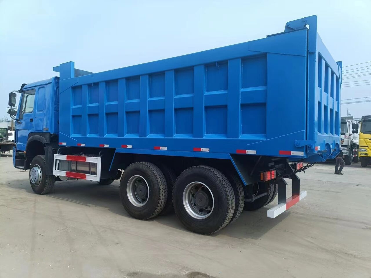 Howo 371 - Самоскид вантажівка: фото 2 Howo 371 - Самоскид вантажівка: фото 2