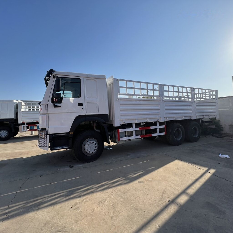 Howo 6*4 flatbed truck - Бортова вантажівка/ Платформа: фото 5 Howo 6*4 flatbed truck - Бортова вантажівка/ Платформа: фото 5