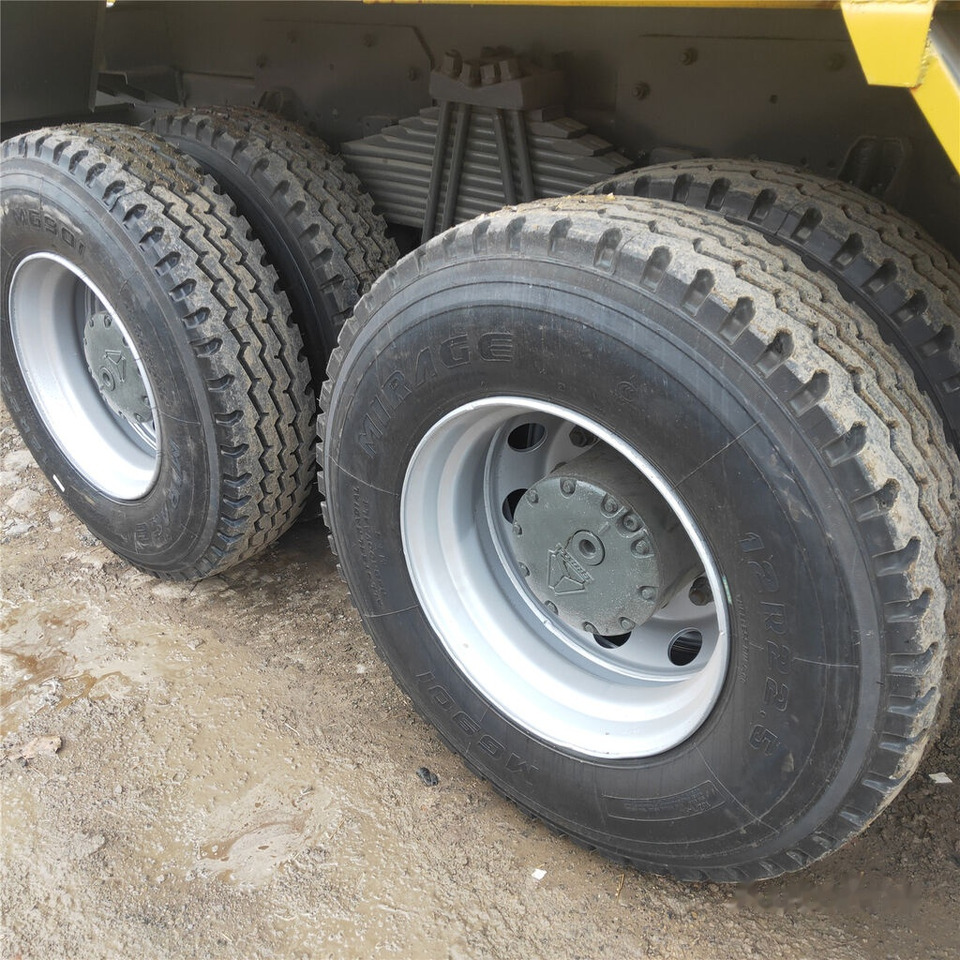 Самоскид вантажівка Howo: фото 9