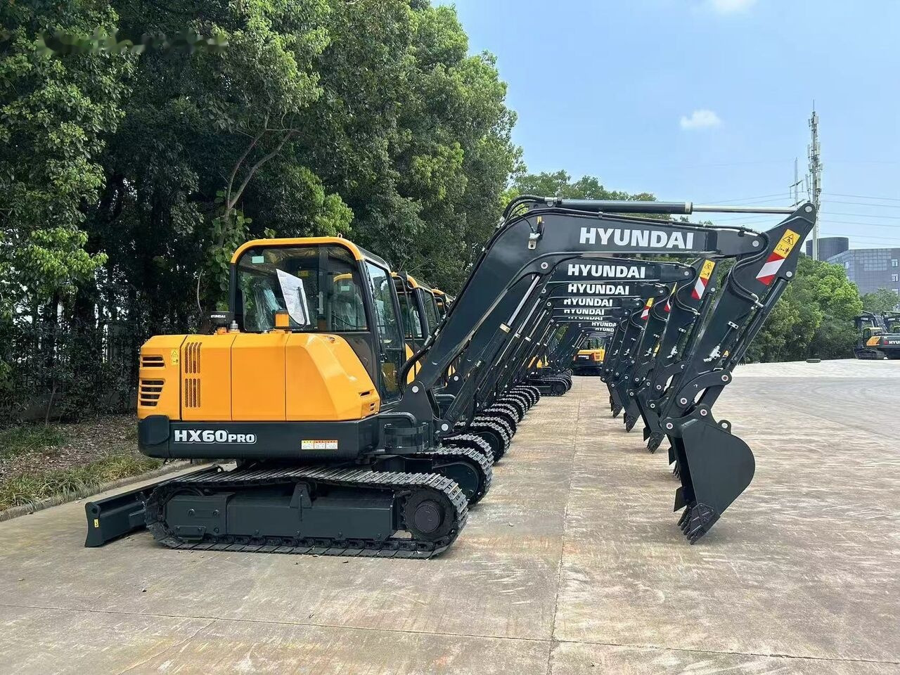 Hyundai HX60 PRO New machine - Міні-екскаватор: фото 4 Hyundai HX60 PRO New machine - Міні-екскаватор: фото 4