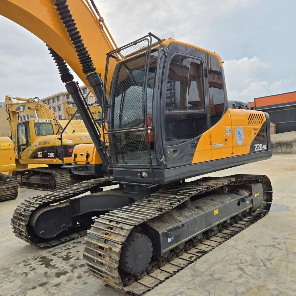 Hyundai R220LC-9s - Гусеничний екскаватор: фото 5 Hyundai R220LC-9s - Гусеничний екскаватор: фото 5