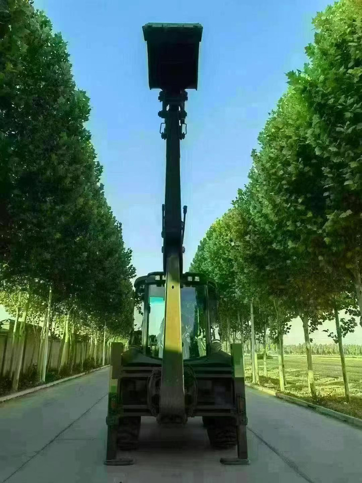 JCB 3CX - Екскаватор-навантажувач: фото 4 JCB 3CX - Екскаватор-навантажувач: фото 4