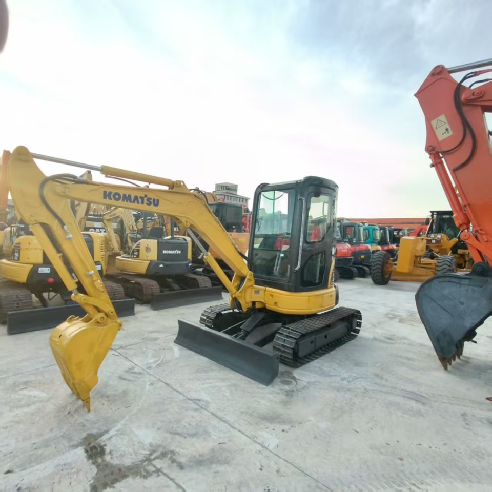 KOMATSU PC35 - Міні-екскаватор: фото 3 KOMATSU PC35 - Міні-екскаватор: фото 3