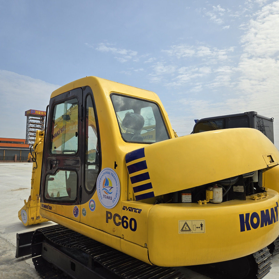 KOMATSU PC60 - Міні-екскаватор: фото 2 KOMATSU PC60 - Міні-екскаватор: фото 2
