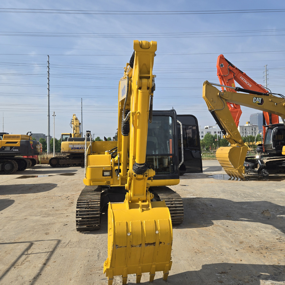 KOMATSU PC70-8 - Міні-екскаватор: фото 2 KOMATSU PC70-8 - Міні-екскаватор: фото 2