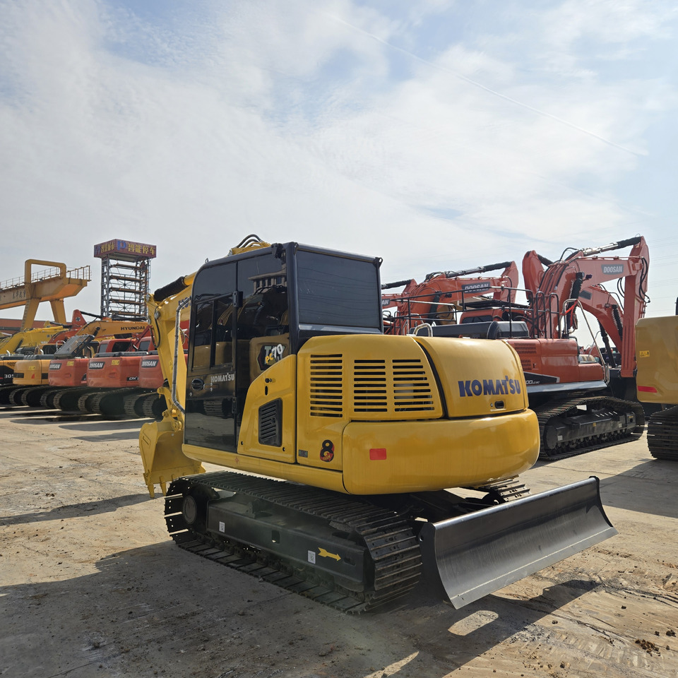 KOMATSU PC70-8 - Міні-екскаватор: фото 5 KOMATSU PC70-8 - Міні-екскаватор: фото 5