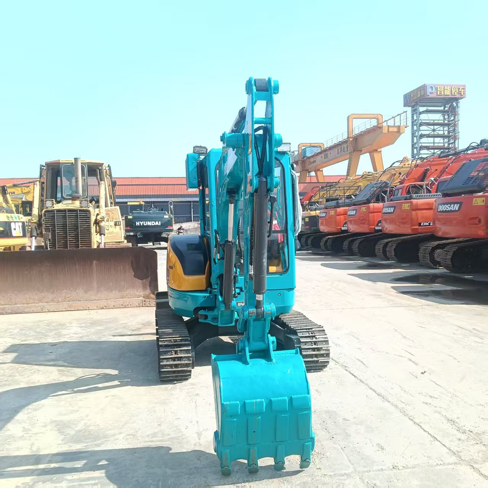 KUBOTA U35 - Міні-екскаватор: фото 3 KUBOTA U35 - Міні-екскаватор: фото 3